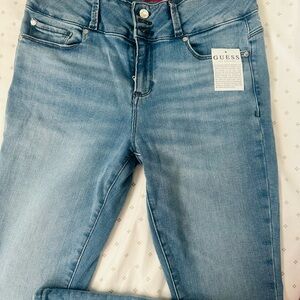 GUESS Light Blue Skinny Jeans with Subtle Fading